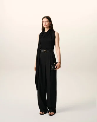 Black Jersey Sleeveless Lavalliere Top