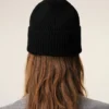 Black Wool Beanie with Contrasted Ami De Coeur
