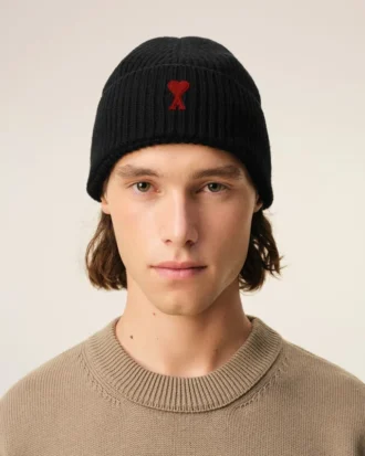 Black Wool Beanie with Contrasted Ami De Coeur